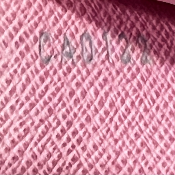 LOUIS VUITTON MURAKAMI SARAH WALLET W/DUSTBAG (DATE CODE CA0122) - Picture 9 of 16